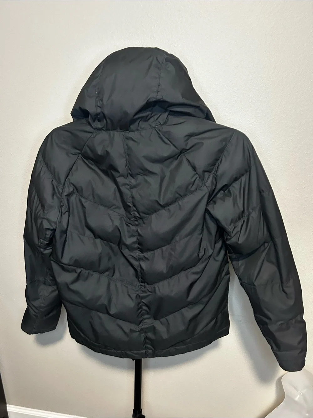 Girls size L Nike puffer coat